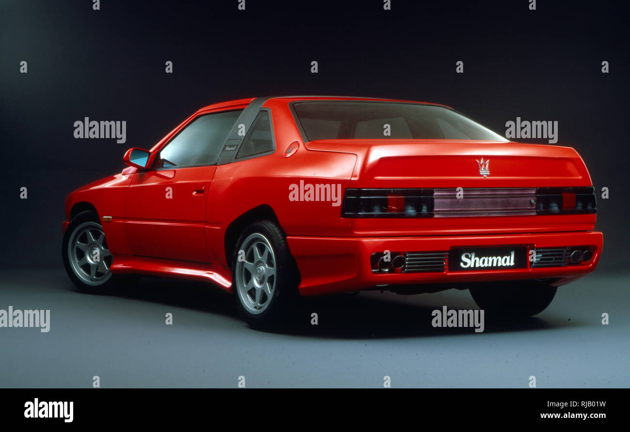 Der Maserati Shamal (Tipo 339), 2-türigen Coupé von italienischen Automobilherstellers Maserati von 1990 bis 1996 produziert. Im Einklang mit einer etablierten Maserati Tradition, ist es nach einem Wind: Shamal (Arabisch für "Norden"), ein heißer Sommer Wind, der in großen Bereichen von Mesopotamien genannt Stockfoto