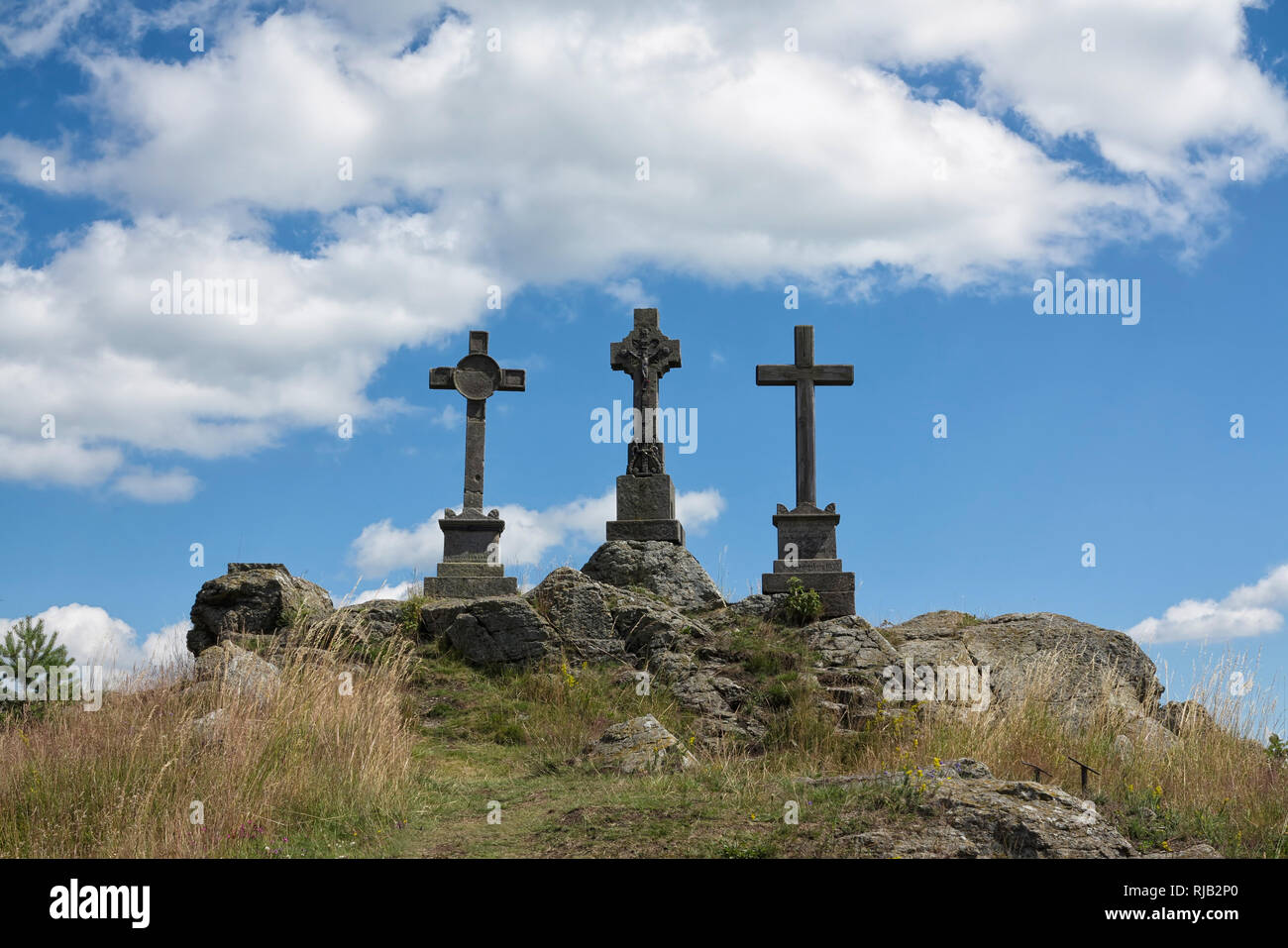 Trinity Kreuze wurde 1849 von den Bürgerinnen und Bürgern des Dorfes Prameny gemacht. Sie wurden als Dank für die Heilung. Stockfoto