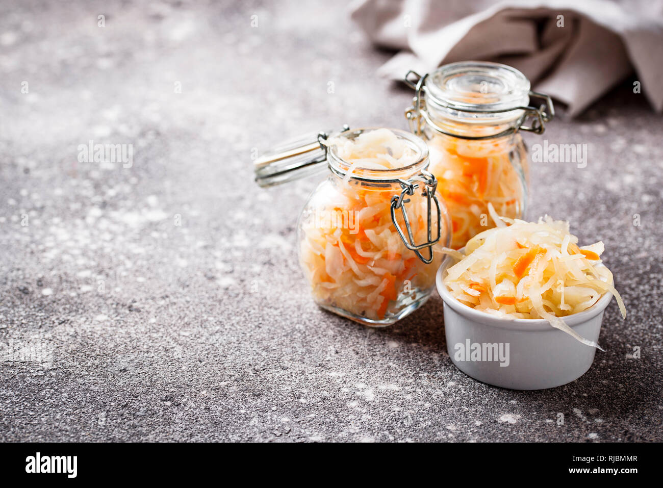 Hausgemachten Sauerkraut oder Eingelegter Kohl Stockfoto