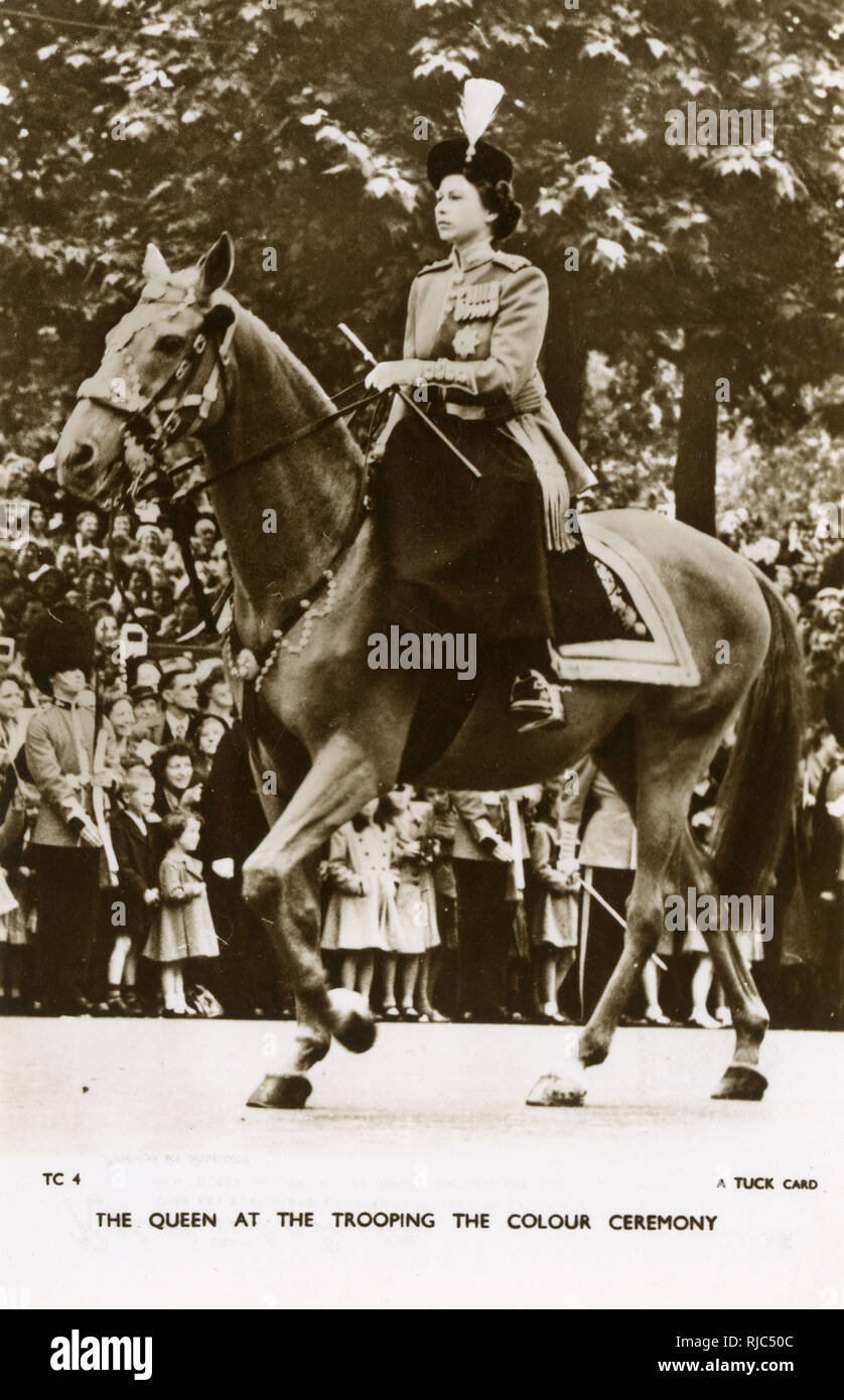 HRH Queen Elizabeth II. - Trooping der Farbe Stockfoto