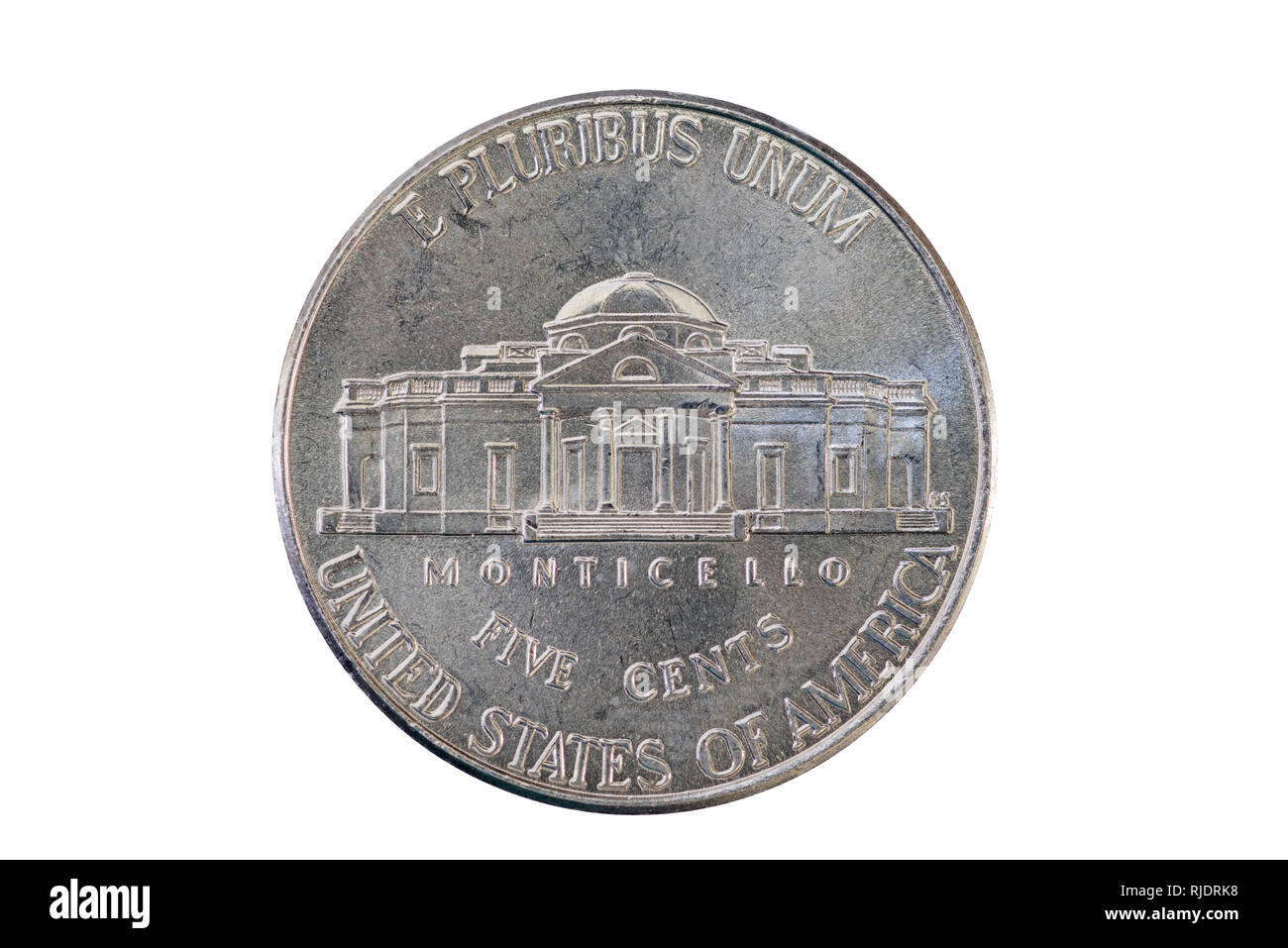 United States fünf Prozent Nickel Münze schwanz Seite mit Monticello isoliert auf weißem Stockfoto