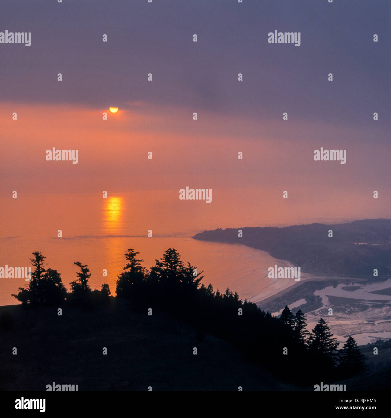 Sonnenuntergang, Bolinas, Stinson Beach, Mount Tamalpais State Park, Marin County, Kalifornien Stockfoto