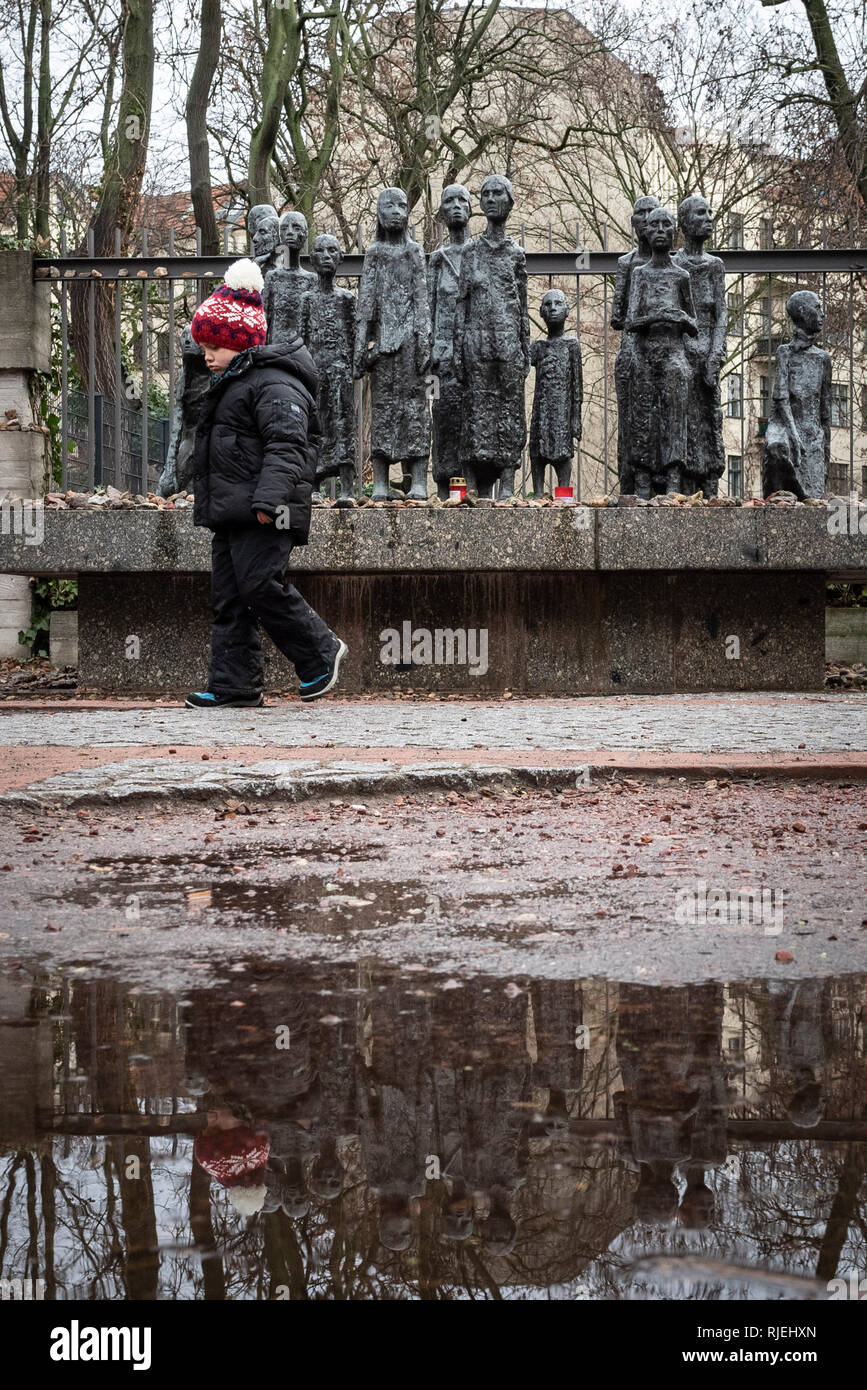 Berlin, Deutschland. 27. Januar 2019. Heute ist der Internationalen Holocaust Gedenktag, einer jährlichen Tag des Gedenkens entwickelt, zu verhindern. Stockfoto