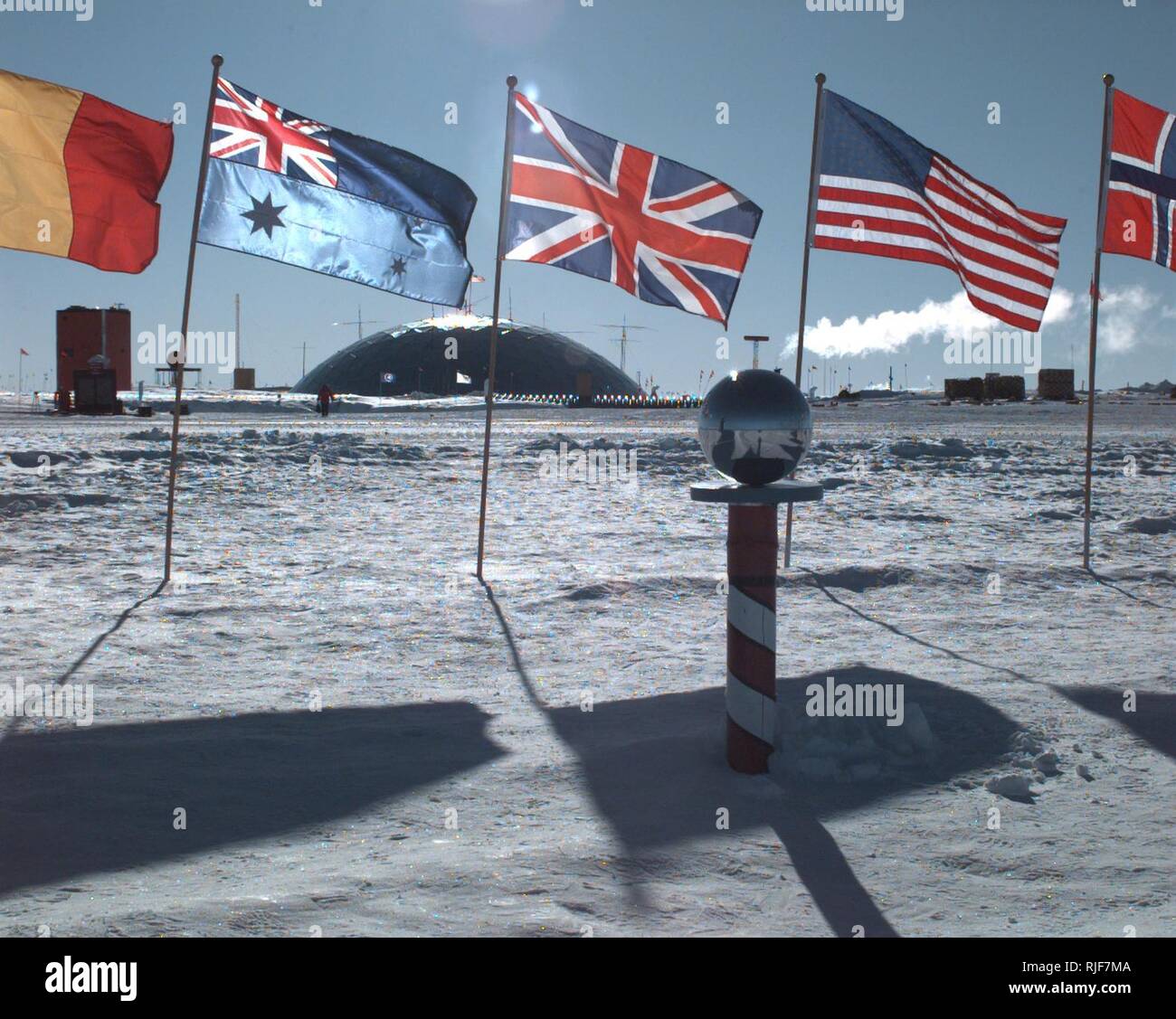 Antarktis Vertrag Stockfotos Und Bilder Kaufen Alamy