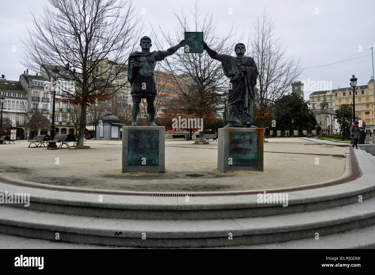 Statuen Der Kaiser Augustus Und Fabius Maximus Paulo In Der