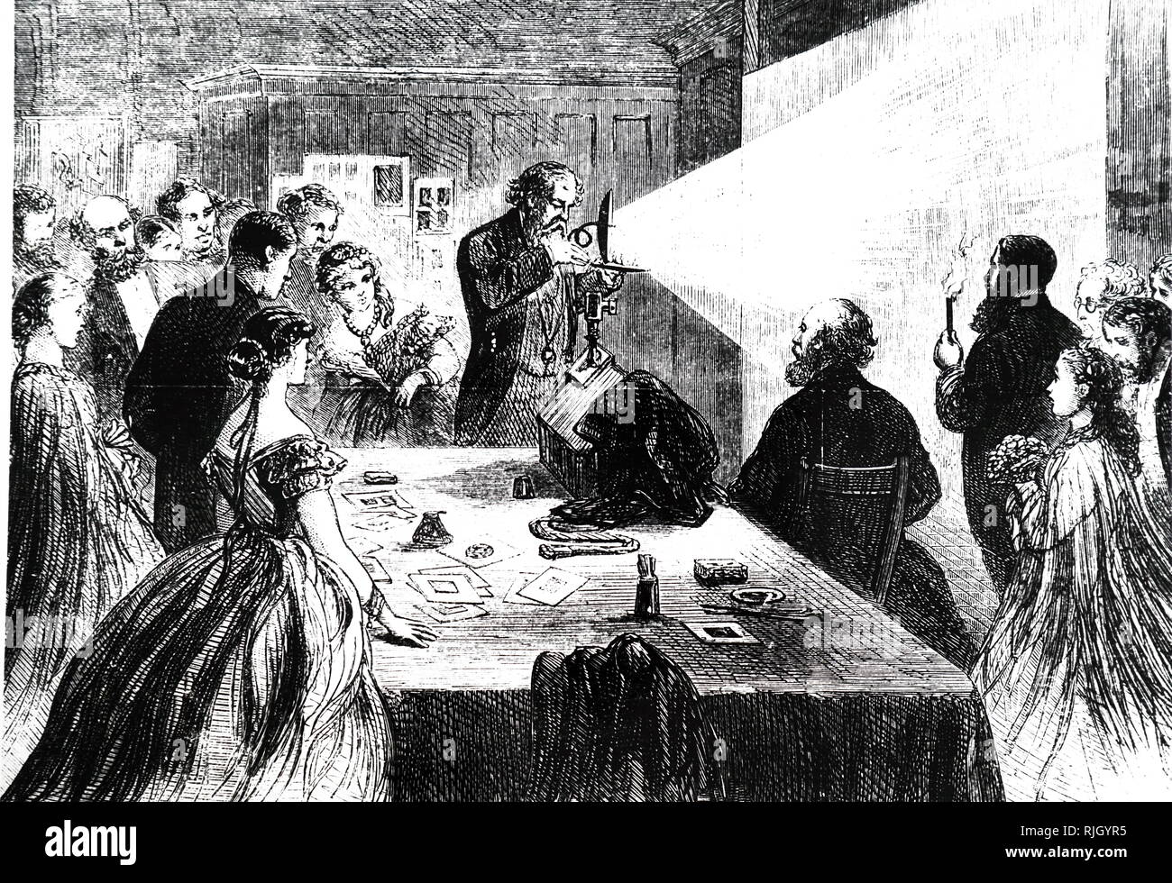 Ein kupferstich mit der Darstellung eines Fotografen die Bilder durch Magnesium. Vom 19. Jahrhundert Stockfoto
