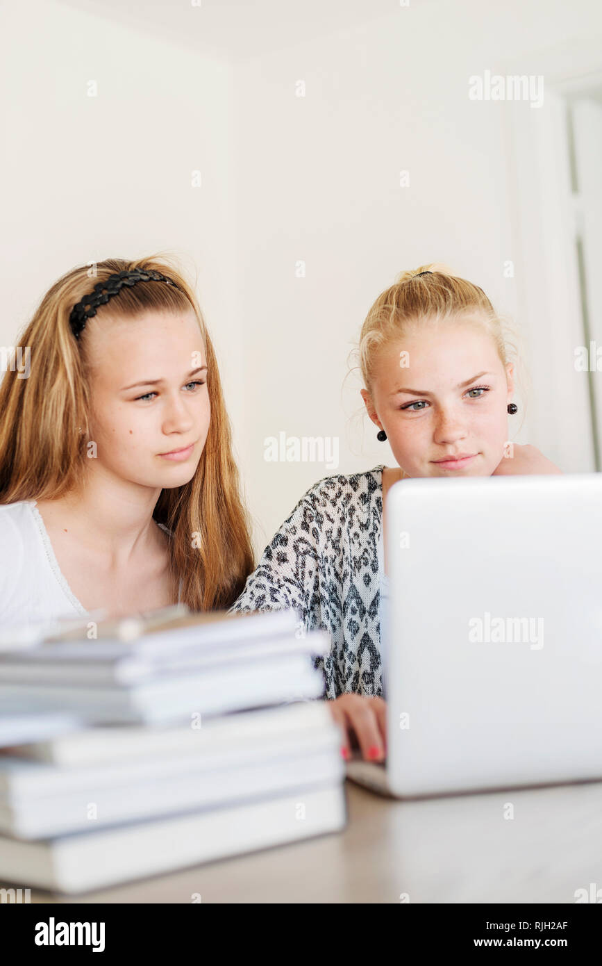 Mädchen im Teenageralter Stockfoto