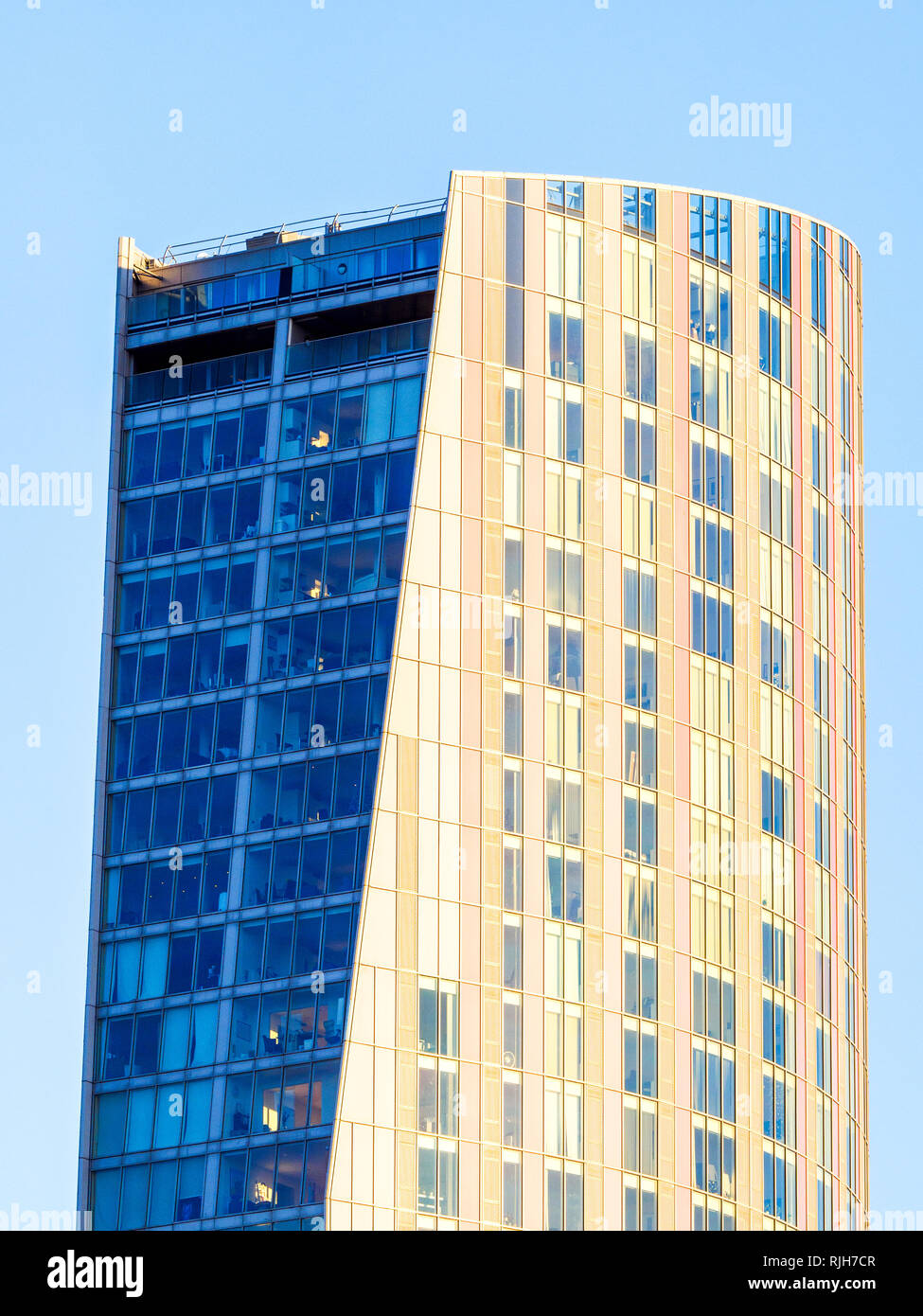 Stratford Halo Residential Tower Block - East London, England Stockfoto