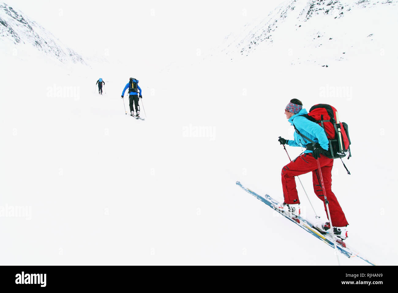 Menschen Skifahren Stockfoto