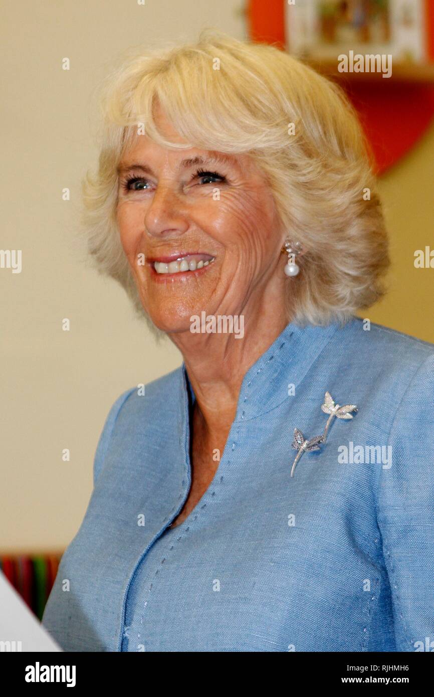 Die Herzogin von Cornwall visits Brassen Community Library im Wald von Dean, Gloucestershire, Kennzeichnung der Bibliothek gewinnen Der vaisey Prize 2018. Stockfoto