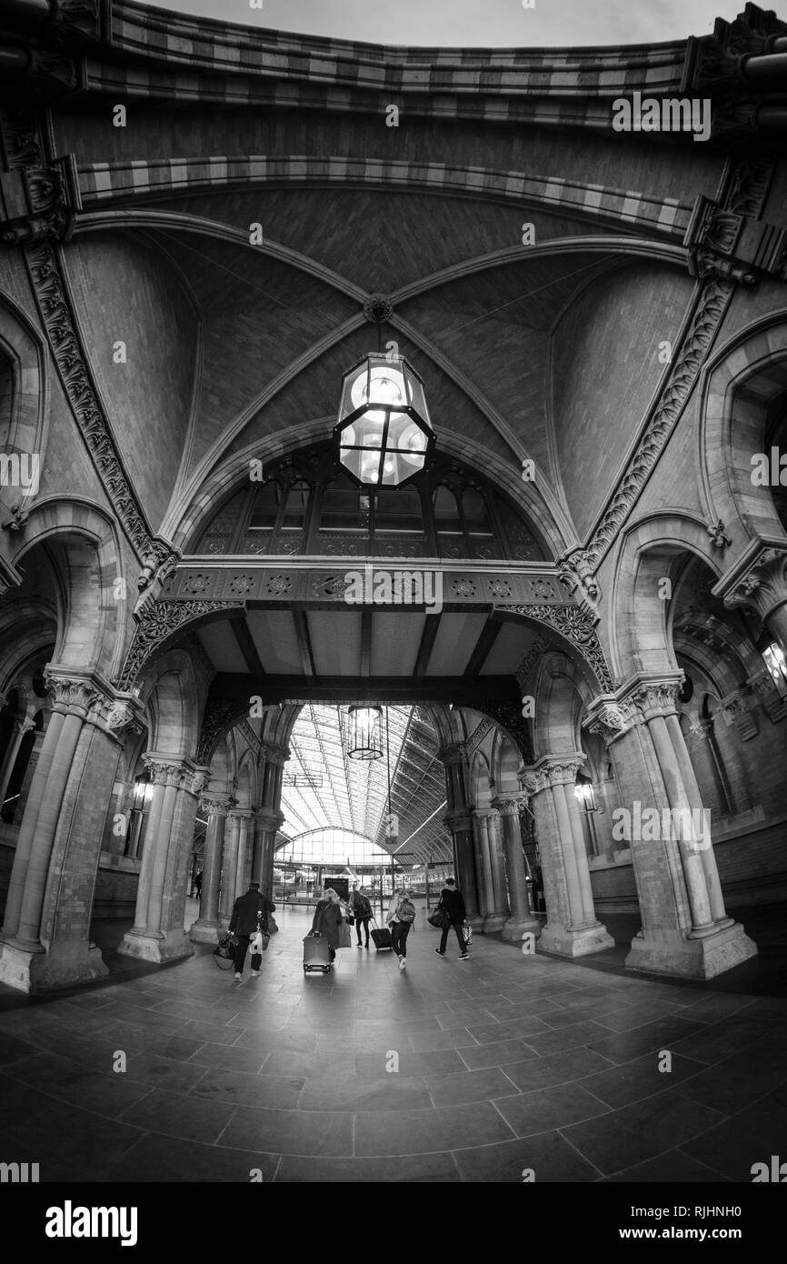 Internationalen Bahnhof St. Pancras, London, UK Stockfoto