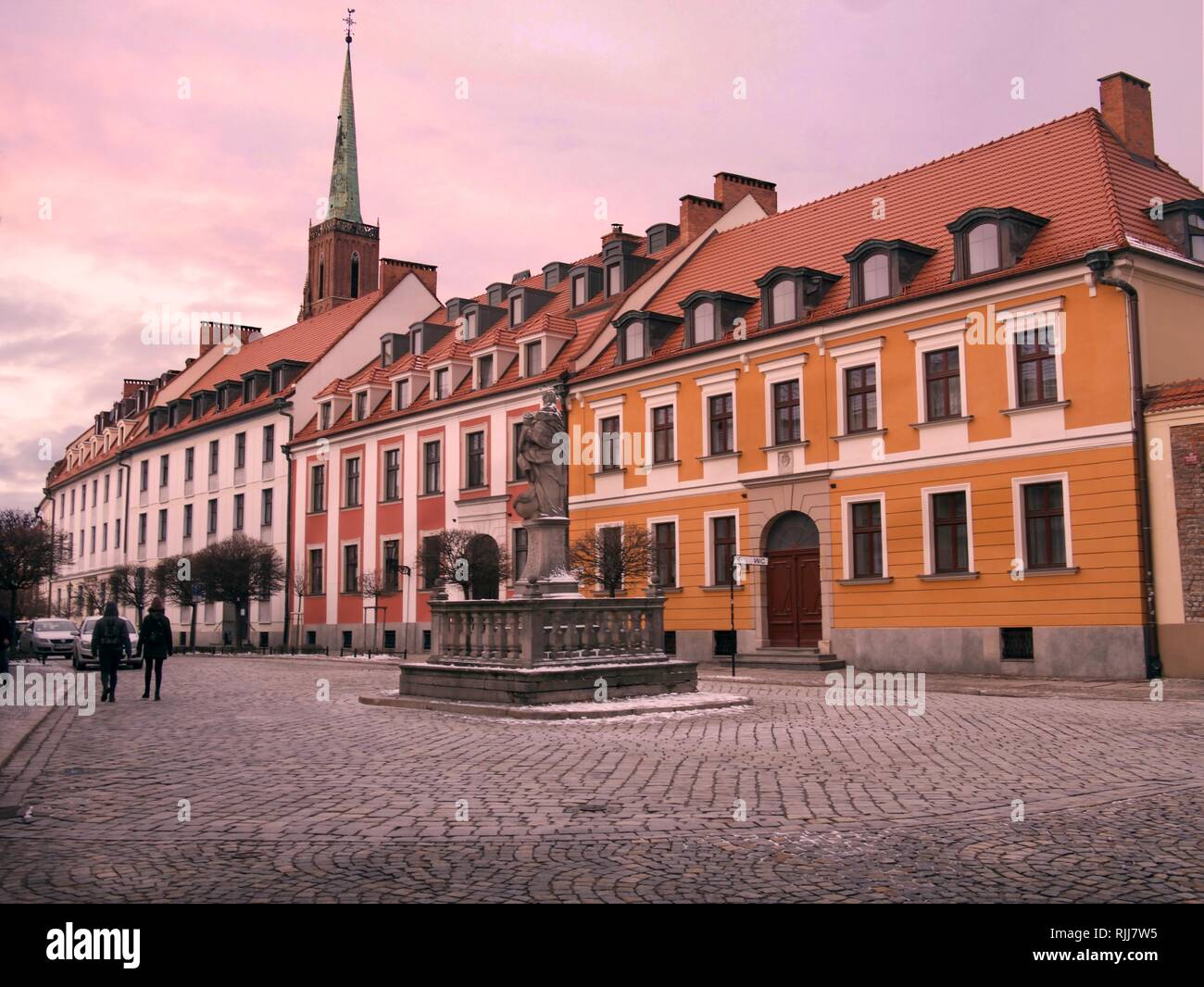 Schöne und farbenfrohe Architektur der Kathedrale Platz und historischen Viertel von Ostrow Tumski Stockfoto