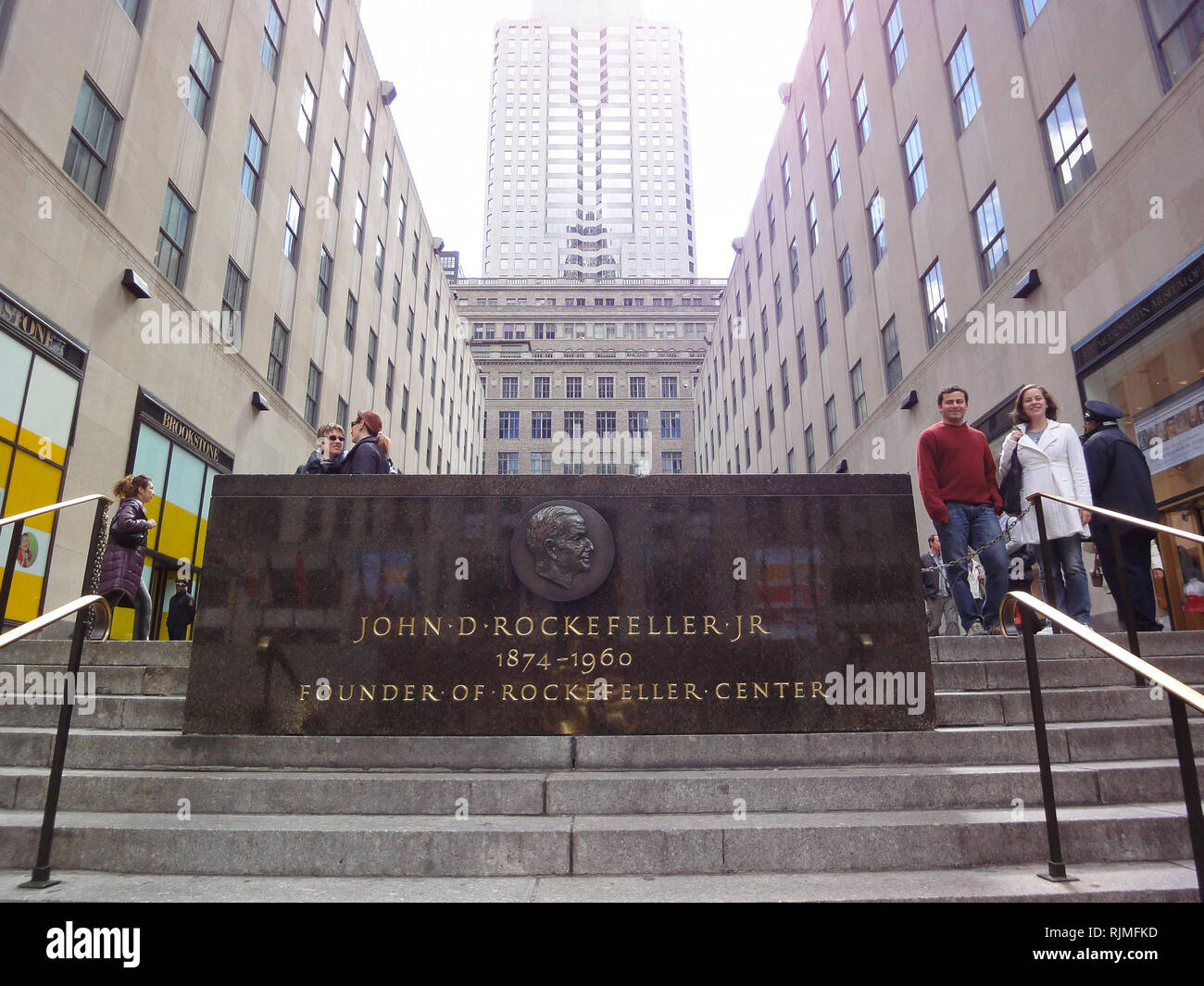 45 rockefeller plaza -Fotos und -Bildmaterial in hoher Auflösung – Alamy