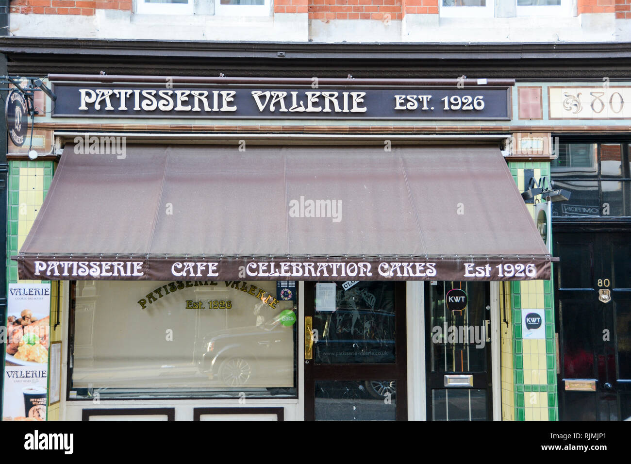 Äußere des nun geschlossenen Patisserie Valerie cafe Kette, London, UK Stockfoto