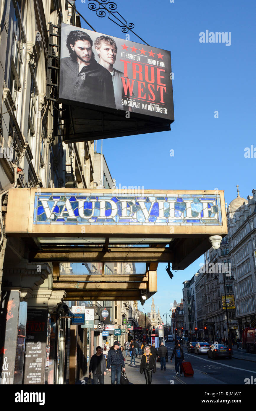 Sam Shepard True West im Varieté Theater auf der Faser in Westminster, London, UK Stockfoto