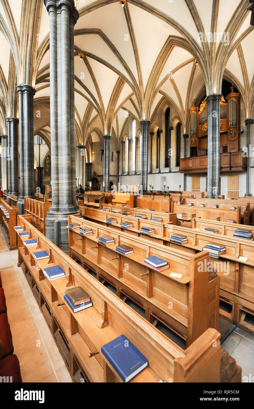 Romanischen Tempel Kirche Erbaut 1185 durch Ritter Templer von Dan Brown's 2003 meistverkauften Roman The Da Vinci Code und den Film mit Tom Hanks. Stockfoto