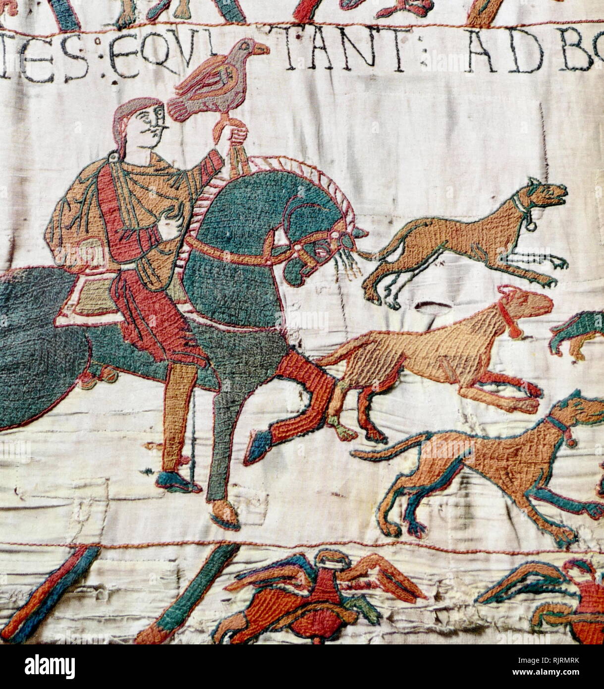 Episode aus dem Teppich von Bayeux, der bestickten Tuch fast 70 Meter (230 ft) lang, die die Ereignisse, die zu der Normannischen Eroberung Englands zeigt, die ihren Höhepunkt in der Schlacht von Hastings, in 1066. Es ist bis heute auf das 11. Jahrhundert dachte, nur wenige Jahre nach der Schlacht. Erzählt wird die Geschichte aus der Sicht der Normannen erobern. Stockfoto