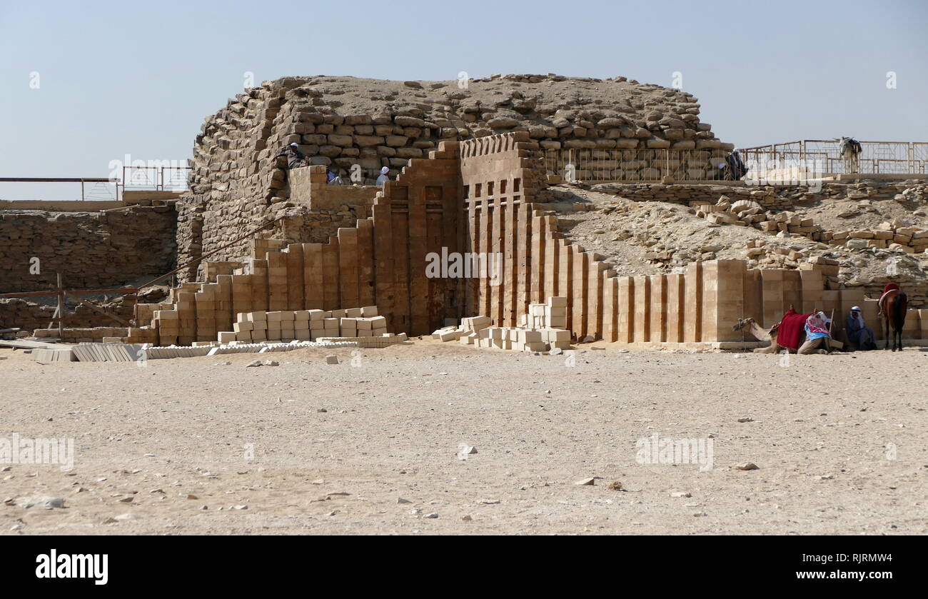 Grab von Kagemni, wesir von Ägypten, in Saqqara; 2330BC. Von den frühen Teil der Herrschaft von König Teti der sechsten Dynastie Ägyptens Wesir. das Grab von Kagemni, das größte Mastaba in der teti Friedhof in Saqqara bestattet. Stockfoto