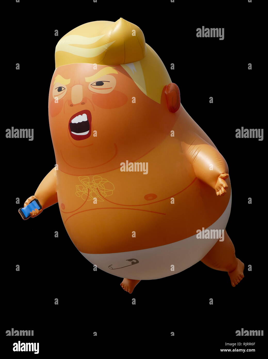 Während eines offiziellen Besuchs in Großbritannien von dem Präsidenten der Vereinigten Staaten von Amerika Donald Trump, einem aufblasbaren Karikatur von Trump war im Protest gegen ihn geflogen. Der Ballon war über Parliament Square, London, am 13. Juli 2018 geflogen. Der 6-Meter (20 ft) hoch, Helium - Kunststoff aufblasbare gefüllt, auch bezeichnet als "Ballon" oder "Blimp", wurde von Matt Bonner entworfen und stellen Sie sich vor, Schlauchboote von Leicester gebaut. Stockfoto