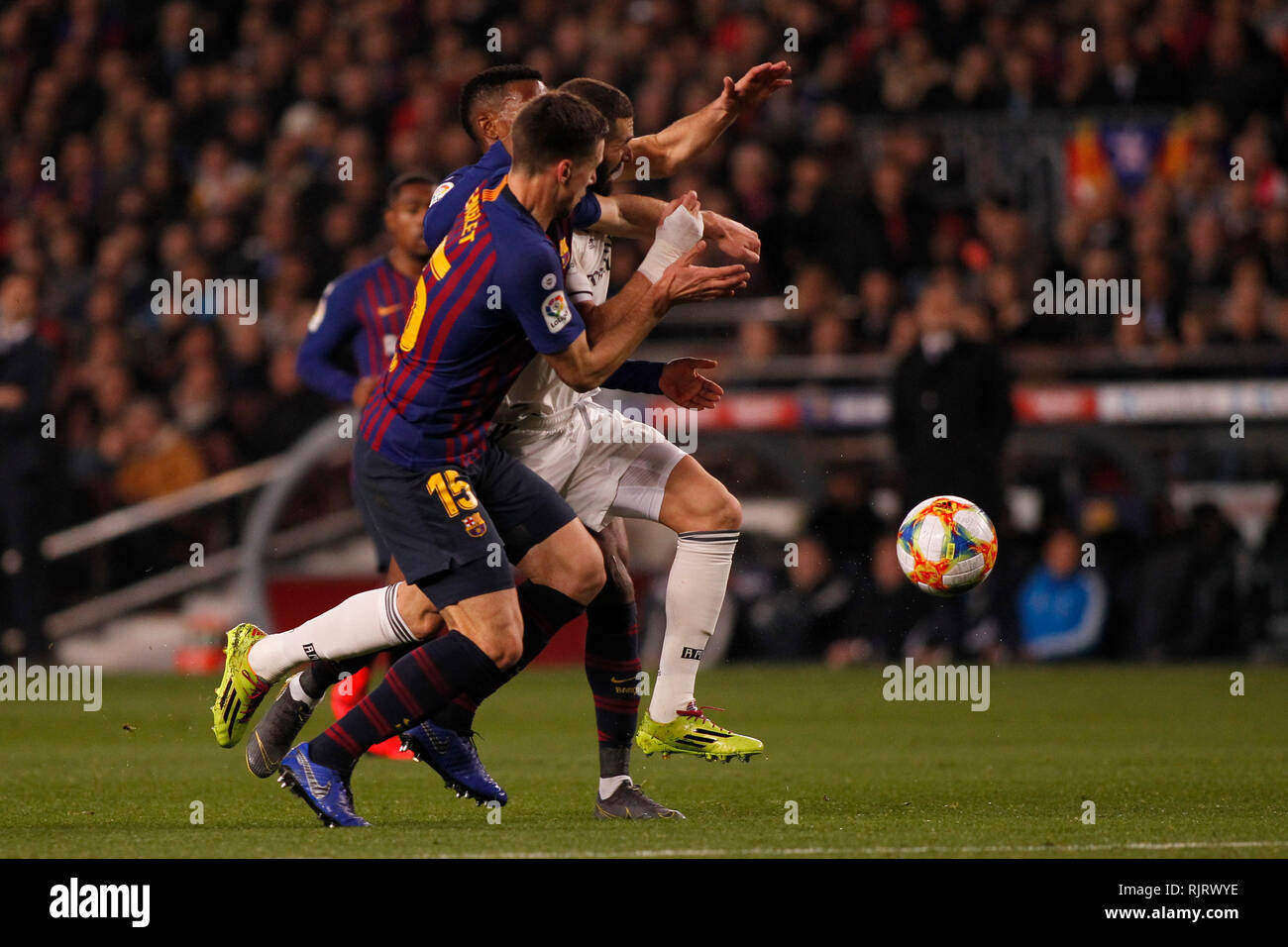 Spanien La Copa, Halbfinale, Hinspiel, FC Barcelona gegen Real Madrid, berichtete live während des Spiels Stockfoto