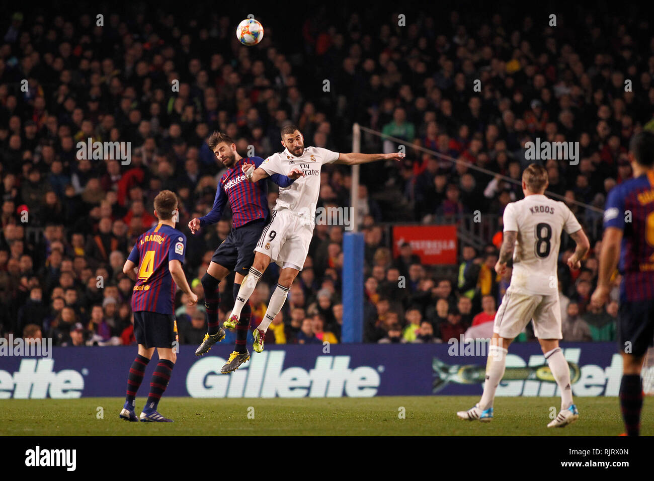 Spanien La Copa, Halbfinale, Hinspiel, FC Barcelona gegen Real Madrid, berichtete live während des Spiels Stockfoto Spanien La Copa, Halbfinale, Hinspiel, FC Barcelona gegen Real Madrid, berichtete live während des Spiels Stockfoto