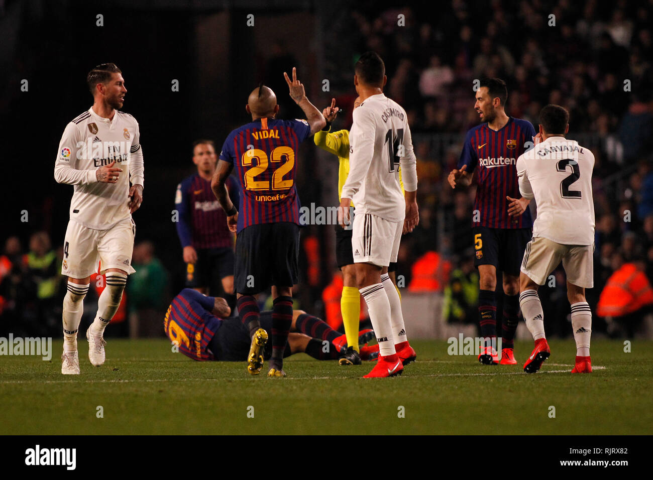 Spanien La Copa, Halbfinale, Hinspiel, FC Barcelona gegen Real Madrid, berichtete live während des Spiels Stockfoto Spanien La Copa, Halbfinale, Hinspiel, FC Barcelona gegen Real Madrid, berichtete live während des Spiels Stockfoto