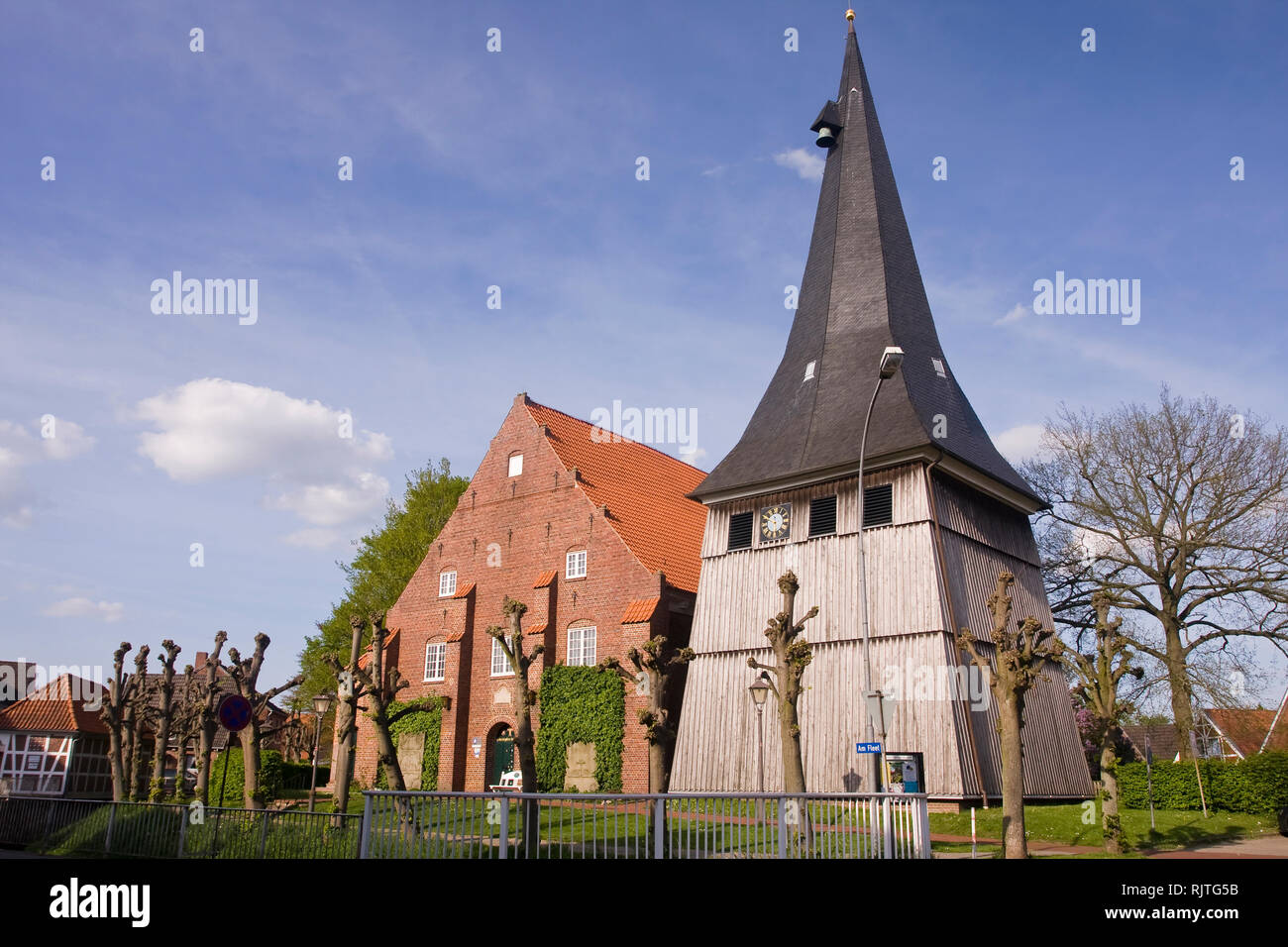 St. Nikolai Kirche in Borstel, Altes Land, Niedersachsen, Deutschland, Europa Stockfoto