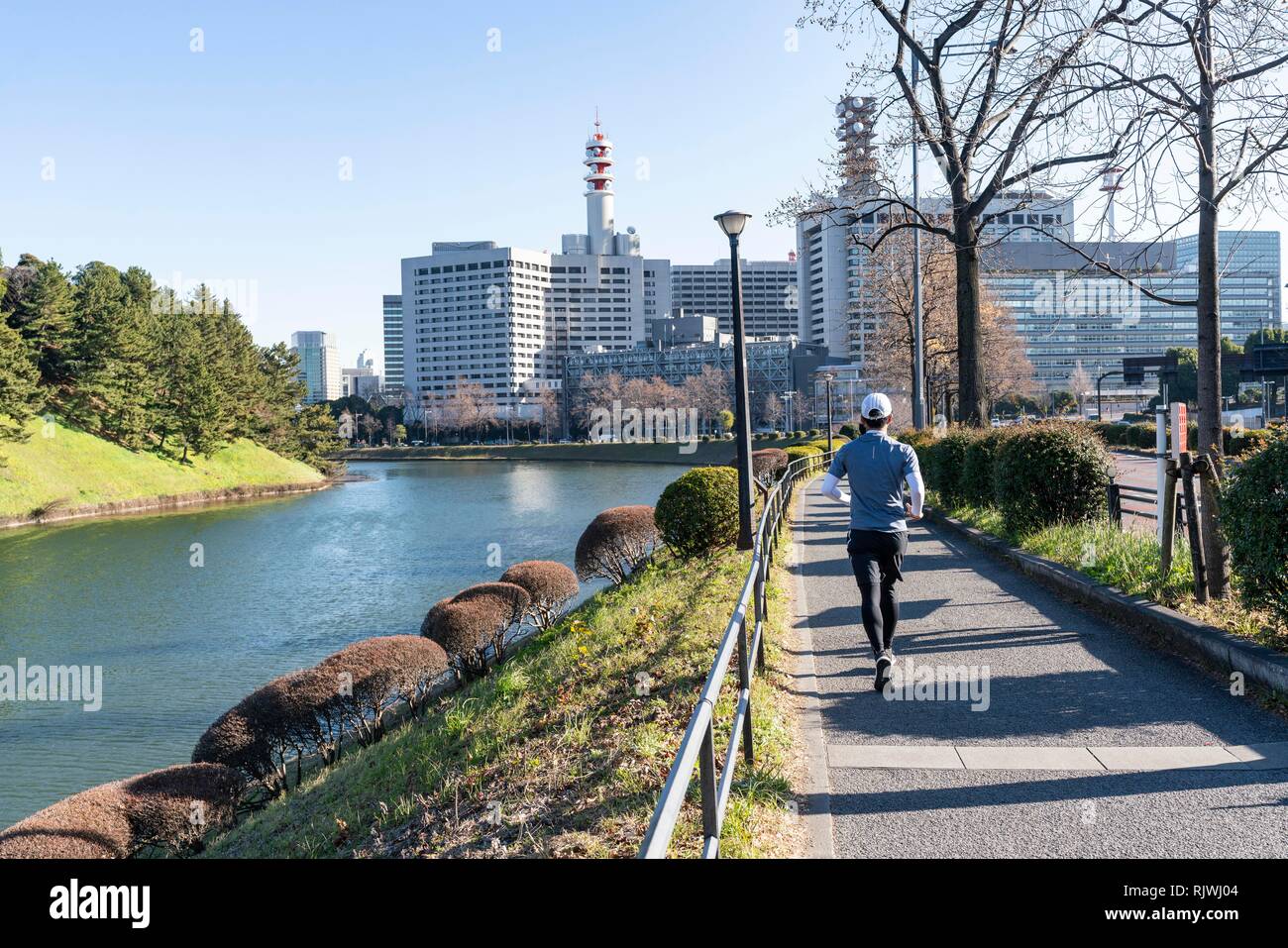 Läufer, Graben um Kokyogaien nationalen Gärten, Miyakezaka, Tokio, Tokyo, Japan Stockfoto