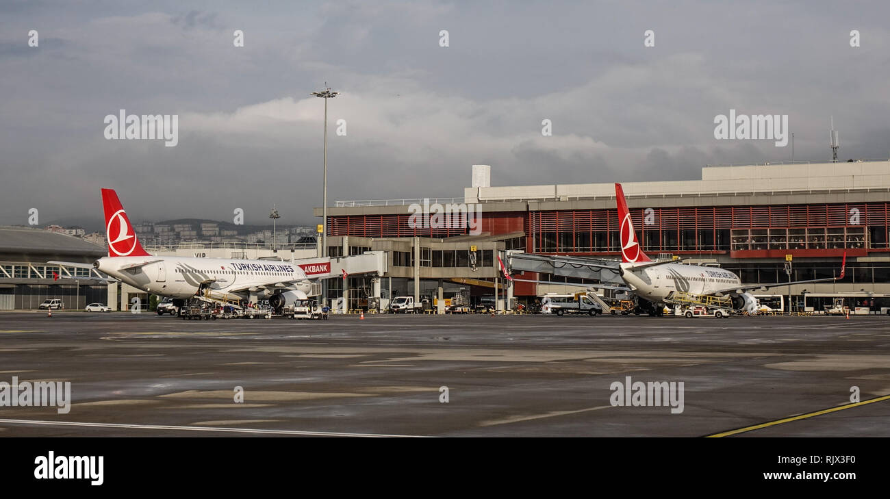 Sabiha gökçen international airport -Fotos und -Bildmaterial in hoher ...