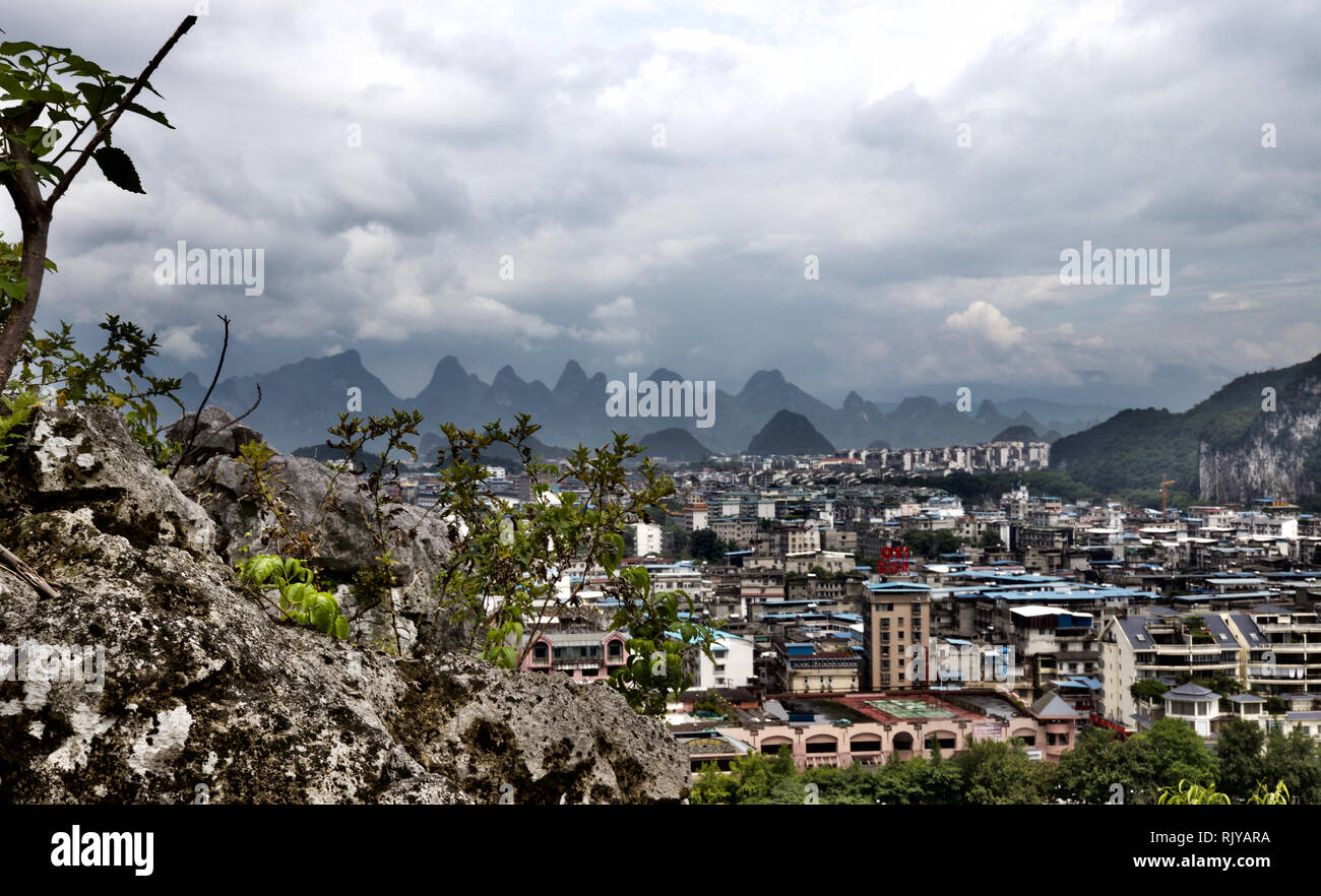 Von der Stadt Guilin Fubo Berg Stockfoto