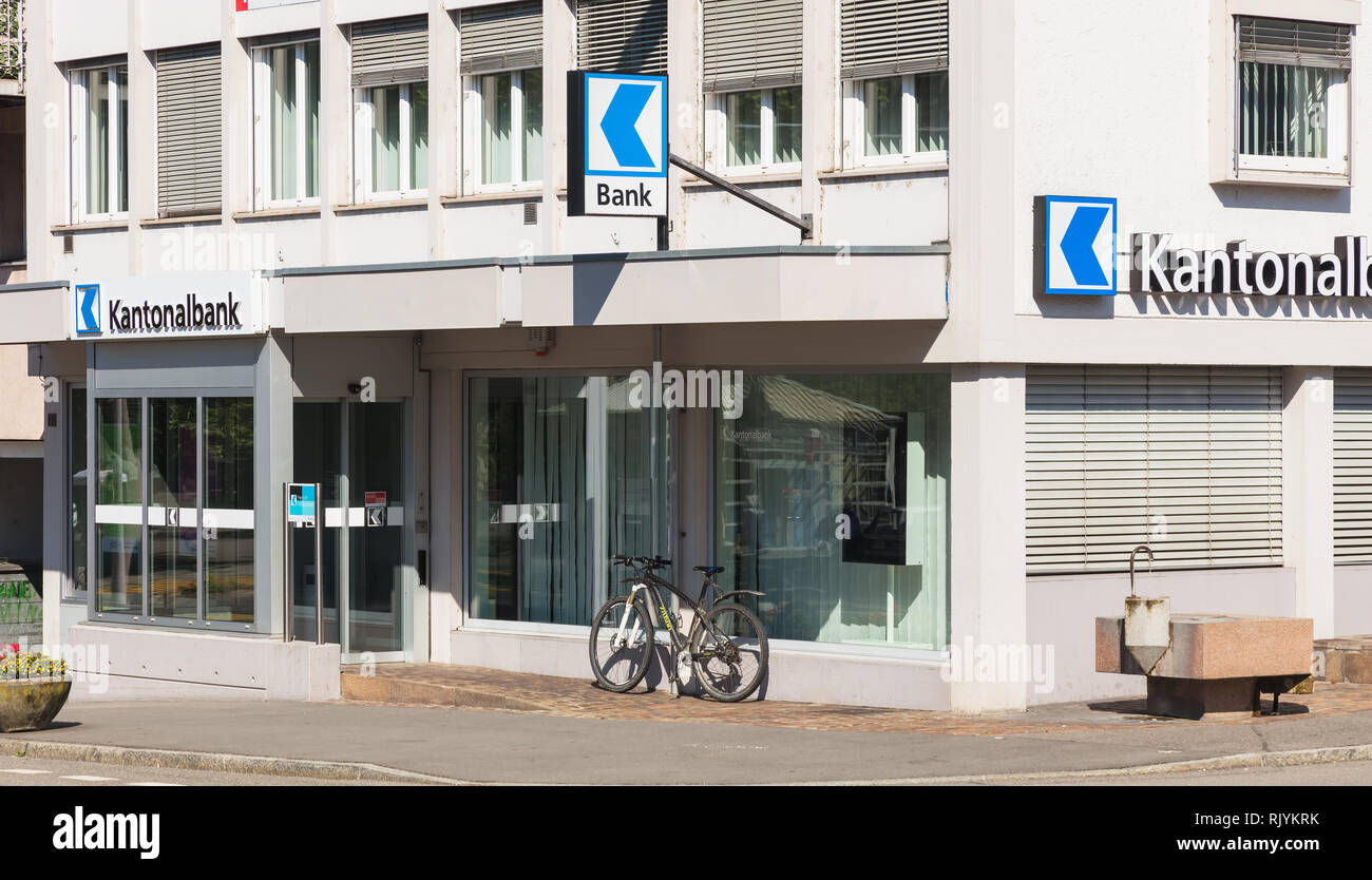 Bremgarten, Schweiz - 16. Juni 2018: Das Büro der Aargauische Kantonalbank auf zurcherstrasse Straße. Die Aargauische Kantonalbank ist die kantonale Stockfoto