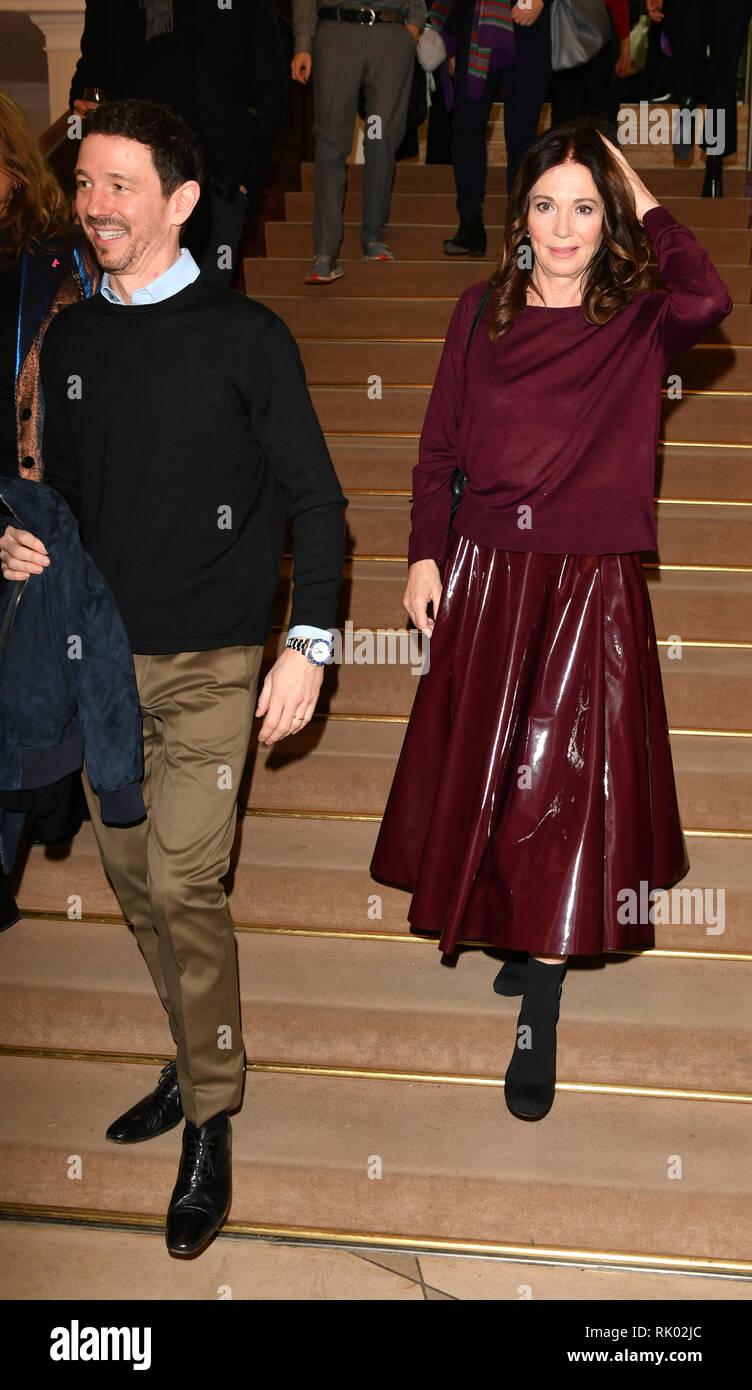 Berlin Deutschland 08 Feb 2019 69 Berlinale Iris Berben Schauspielerin Und Ihr Sohn Oliver Berben Sind An Der Rezeption Der Bayerischen Filmforderung In Der Vertretung Des Freistaates Bayern Foto Jens Kalaene Dpa Alamy Leben