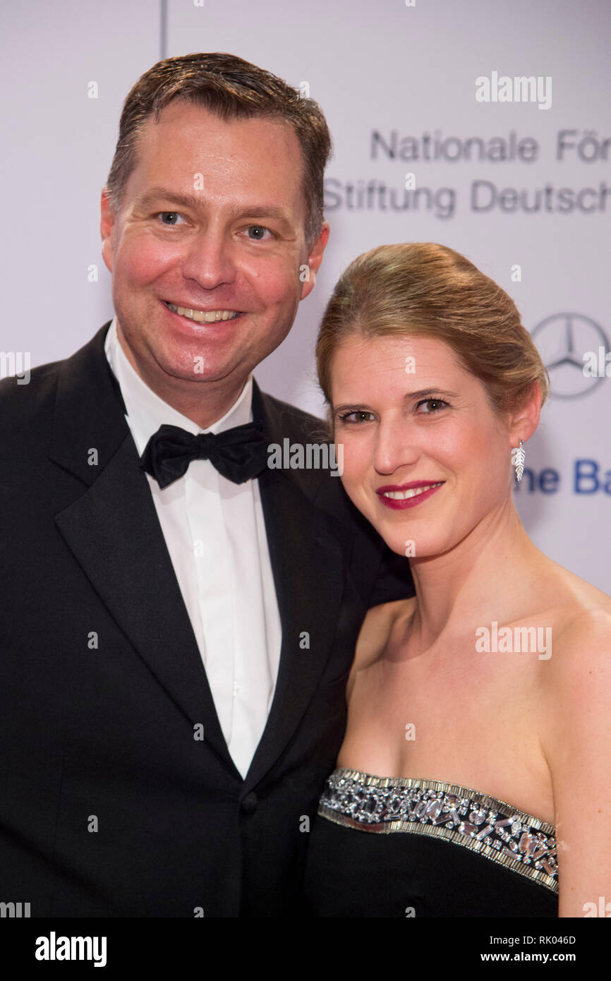 Stephan Mayer, Politiker, Begleiter Conny, roter Teppich, Red Carpet