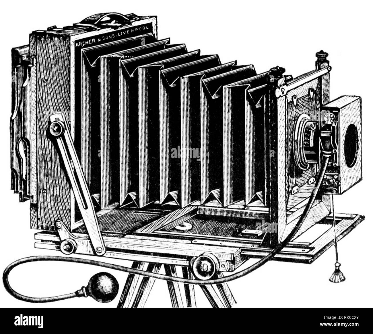 Jahrgang alte fotografische Platte Kamera - wurde durch Archer & Söhne von Liverpool gemacht Stockfoto