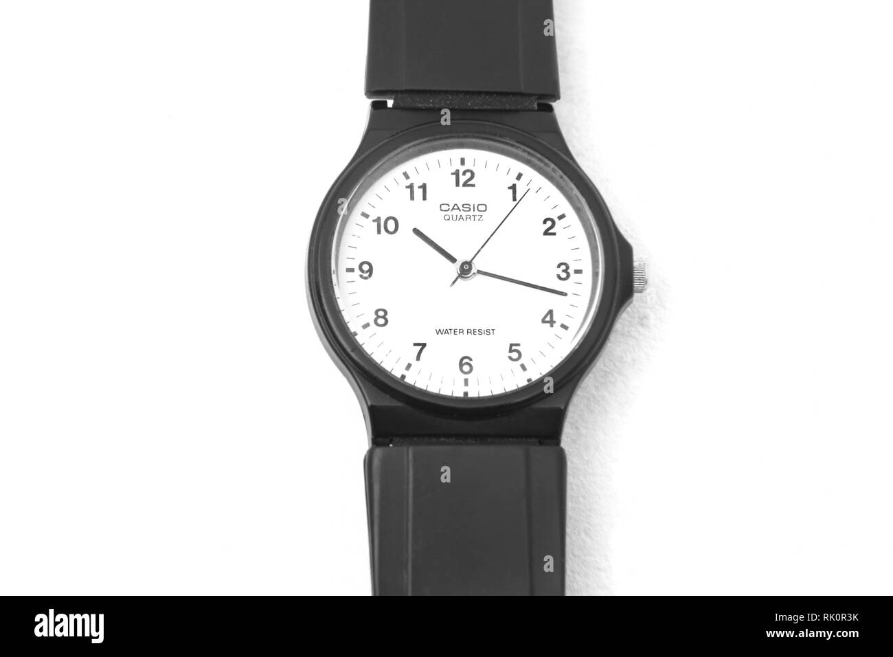 Casio Quartz Wasserdicht Armbanduhr mit schwarzem Armband Stockfoto