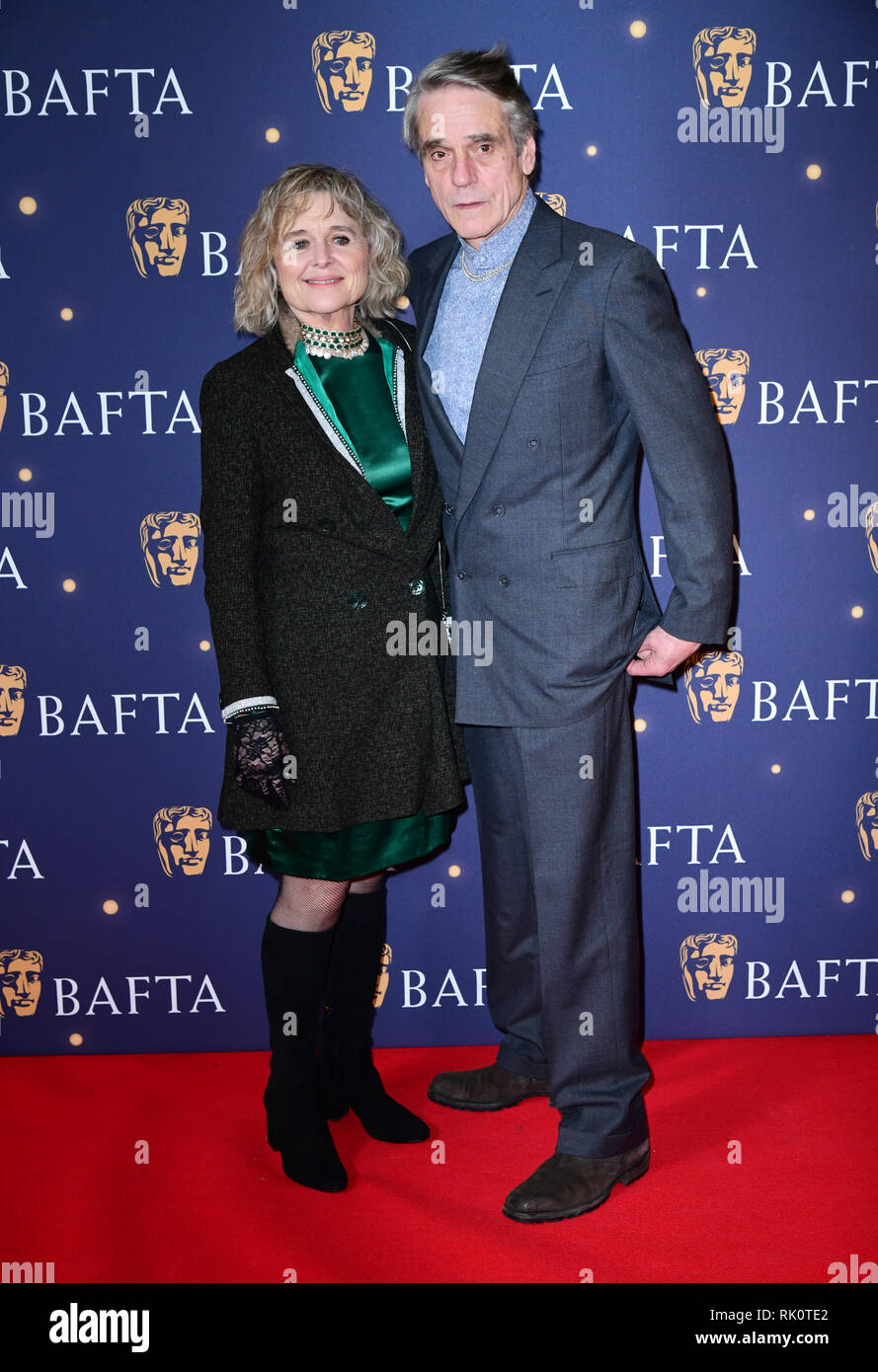 Sinead Cusack und Jeremy Irons die Teilnahme an der 2019 BAFTA Film Gala, im Savoy Hotel in London statt. Stockfoto