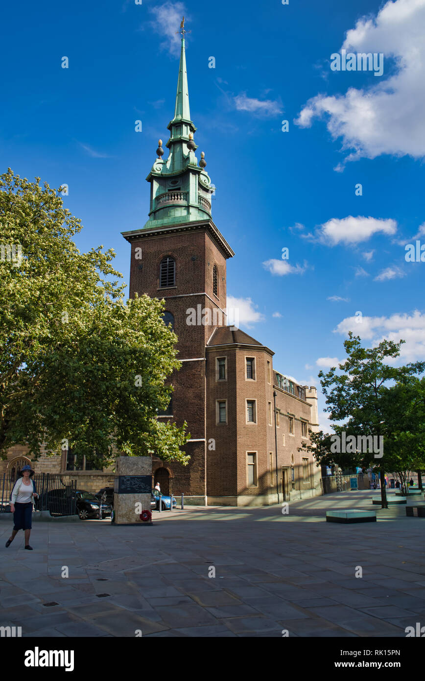 LONDON, Großbritannien - 9 September, 2018: All Hallows-durch-die-Towers, die älteste Kirche in der City von London Stockfoto
