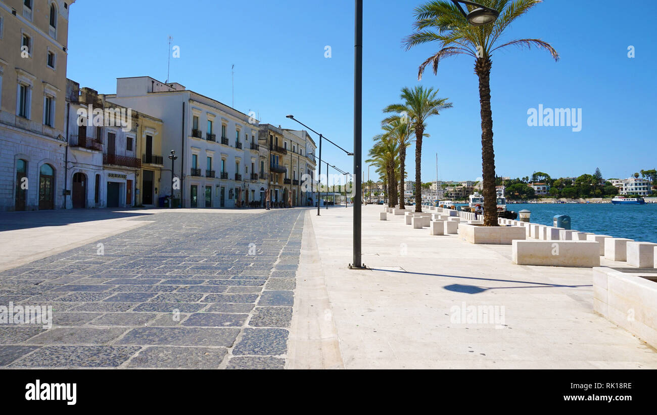 Küste von Brindisi Altstadt, Apulien, Italien Stockfoto