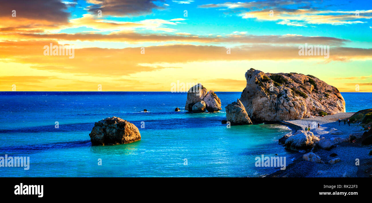 Schönen Strand von Zypern Insel, Petra tou Romiou. Stockfoto
