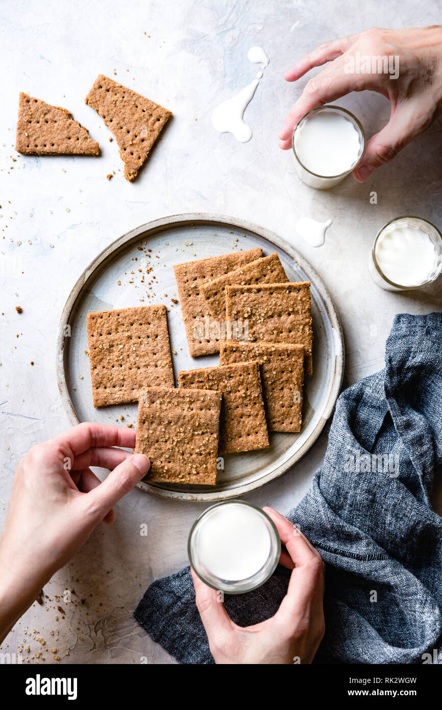 Hausgemachte Cracker vorbereitet Stockfoto