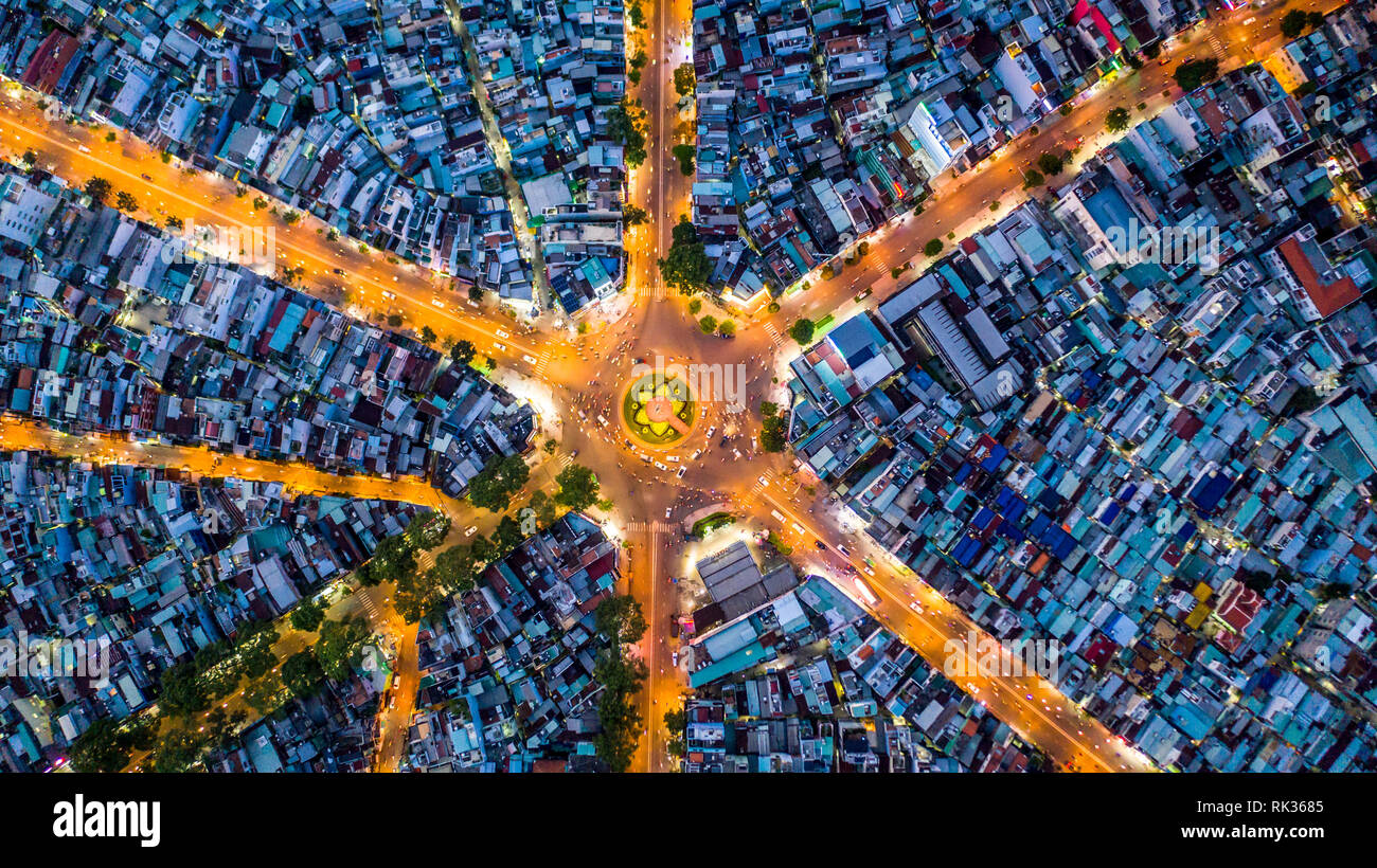 Nga sau Cong Hoa Kreisverkehr oder traffic Circle, Ho Chi Minh City oder Saigon, Vietnam Stockfoto