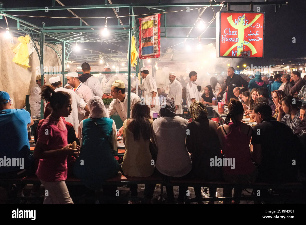 Marrakesch Nacht Markt Stockfoto