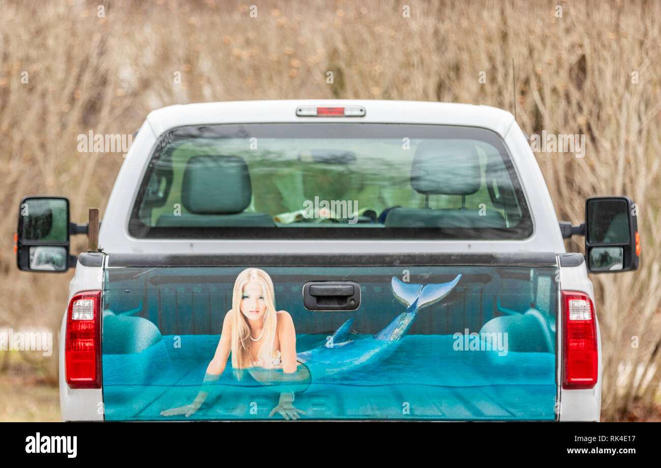 Eine Meerjungfrau auf der Heckklappe eines Pickup Truck lackiert Stockfoto