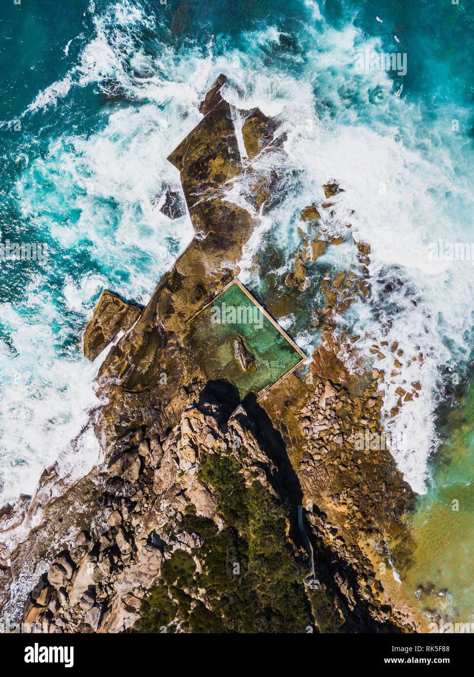 Luftbild von Norden Curl Curl Rockpool, Sydney, Australien Stockfoto