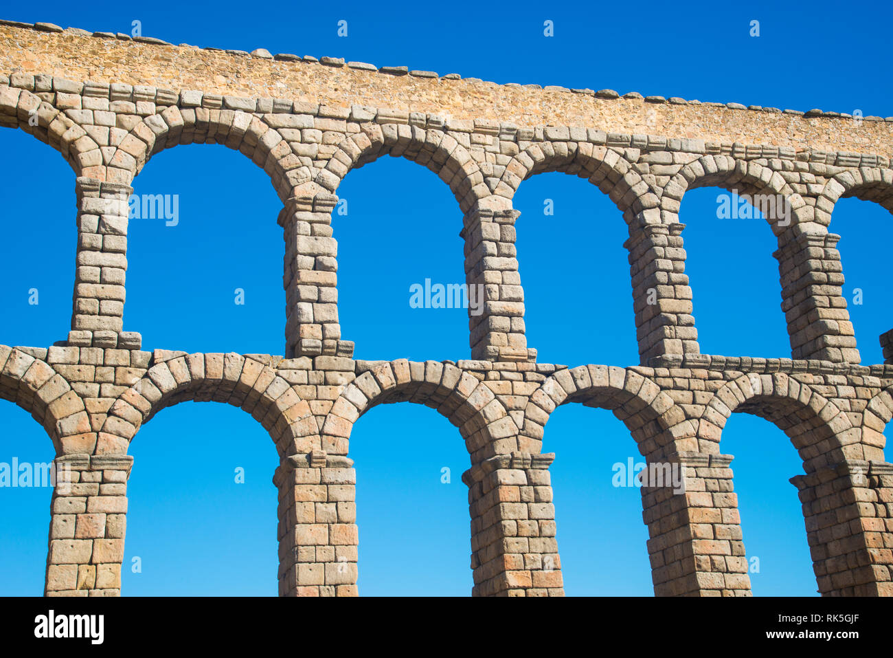 Acueducto romano de segovia -Fotos und -Bildmaterial in hoher Auflösung ...