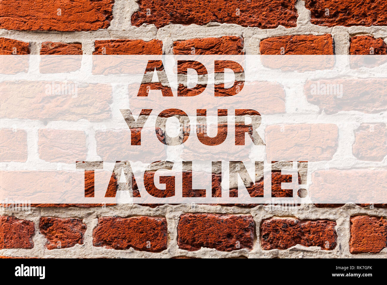 Schreiben Hinweis zeigen Sie Ihren Slogan hinzufügen. Business foto Präsentation Motto in Marketing und Werbung Brick Wall Kunst wie Graffiti Motiv Stockfoto