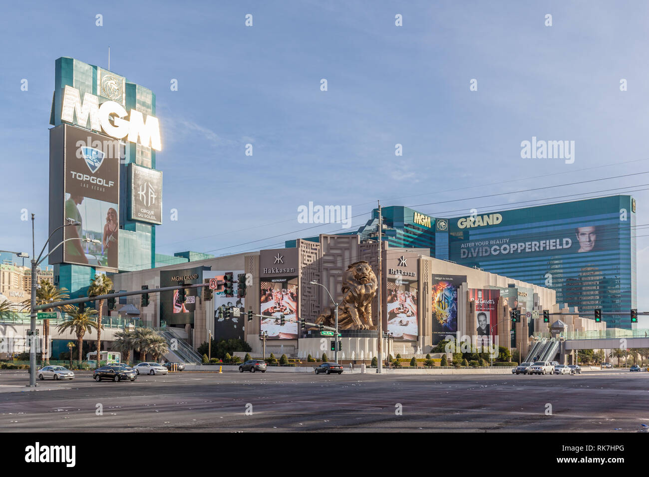 MGM Grand bei Tageslicht im Jahr 2018. Das MGM Grand Las Vegas Hotel & Casino auf dem Las Vegas Strip im Paradies, Nevada, USA. Stockfoto