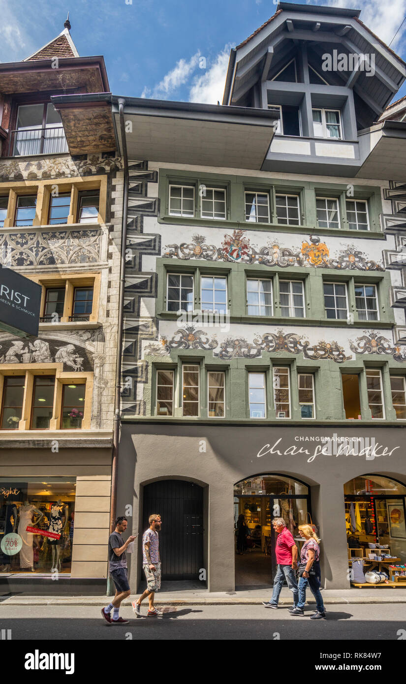 Bemalte Fassaden in der kramgasse in der Altstadt von Luzern, Kanton Luzern, Schweiz Stockfoto