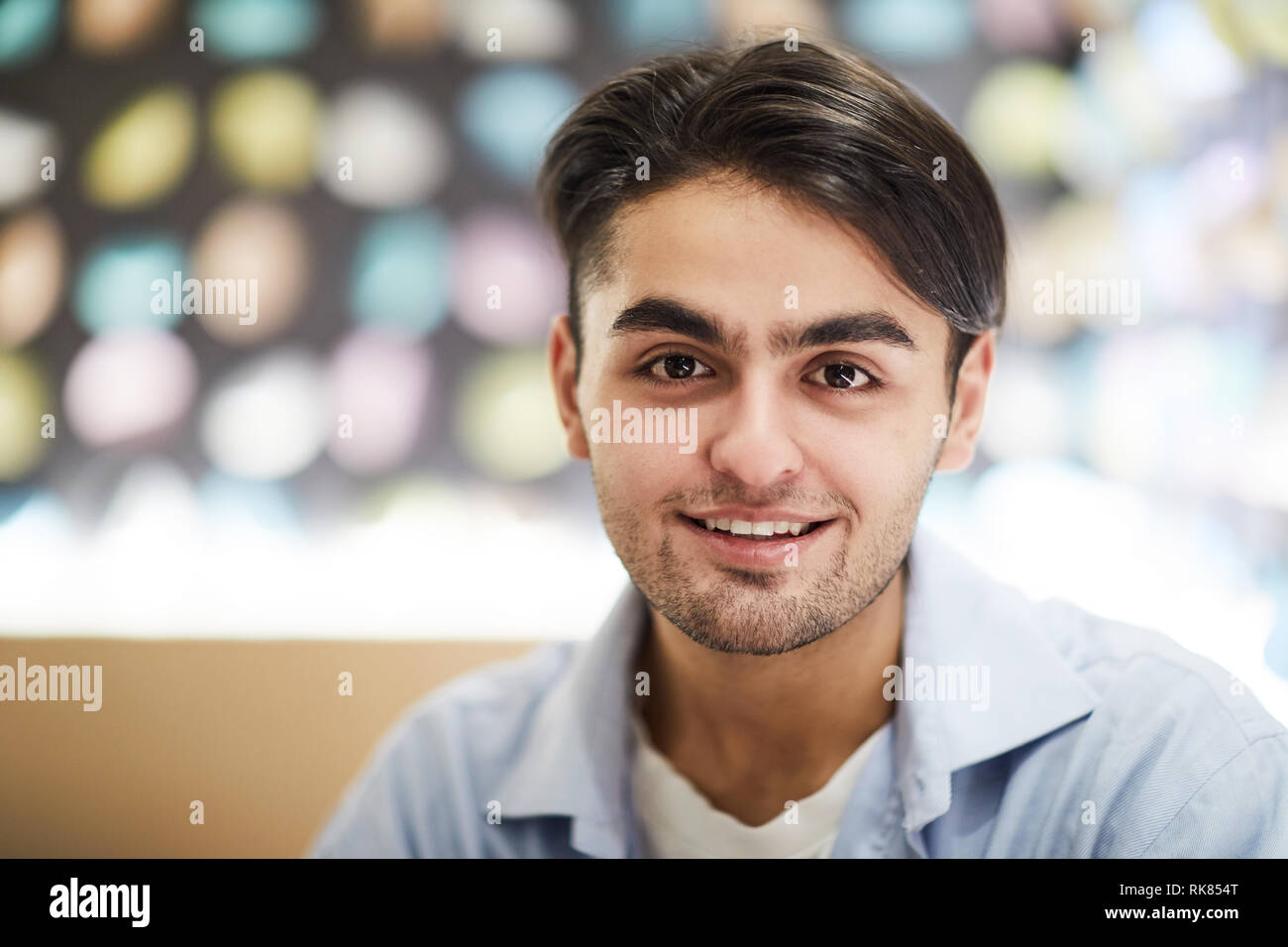 Lässiger Kerl Stockfoto