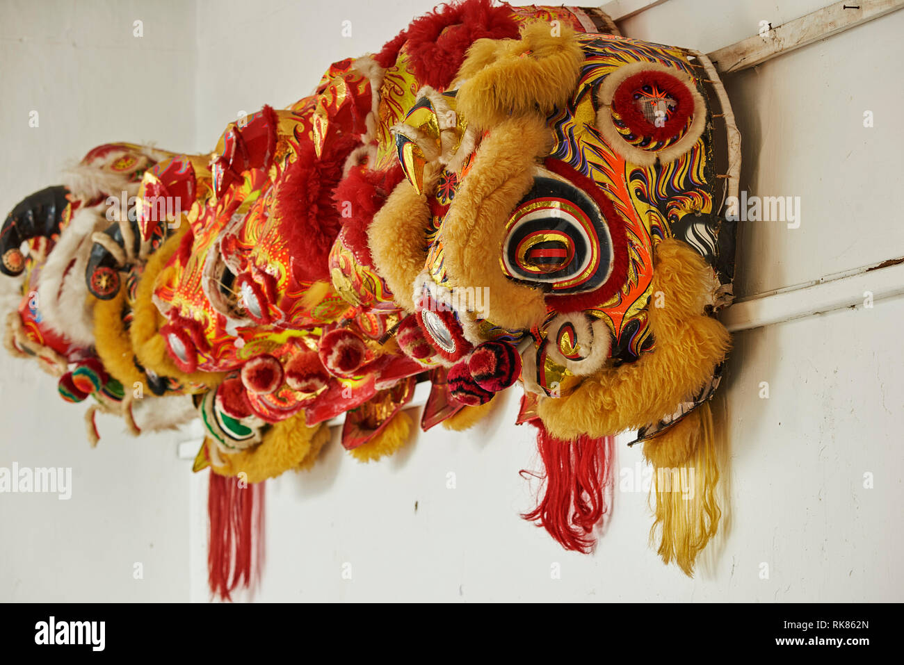 Lion's Head für die Feiertage und das chinesische Neujahr in der Tischler' Guild House in Georgetown, Penang, Malaysia Stockfoto